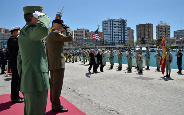 El homenaje se llevó a cabo en el puerto de Málaga