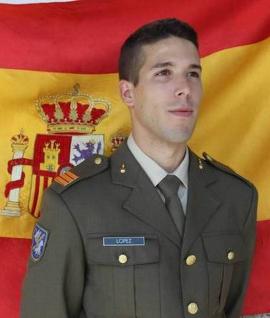 Fotografía oficial del sargento López 