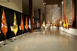 Exposición de Banderas históricas de España
