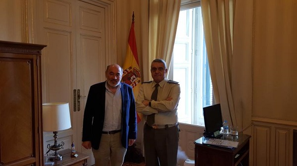 El JEME recibe la visita al alcalde de Calatayud