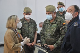 El JEME acompaña a la subsecretaria de Defensa en una visita institucional al CEFOT nº2