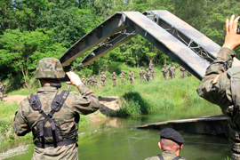 The VJTF engages in river crossing operation in Poland