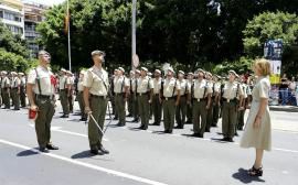 The Minister´s Arrival at the Canary Islands Command Headquarters 