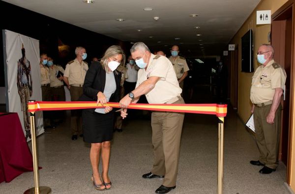 El JEME preside la inauguración de la exposición '100 años de la Legión' en el Museo del Ejército