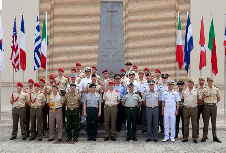The AGM Commandant with military attachés and distinguished cadets.