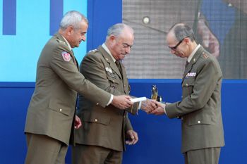 Army awards 2011