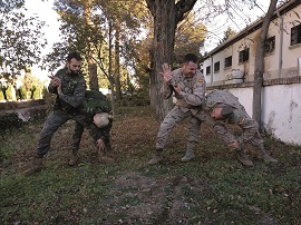 Instrucción físico-militar