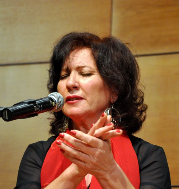 La cantaora Mercedes Hidalgo en un momento de su actuación