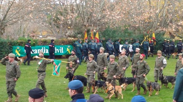 El equipo del Ejército durante el desfile  