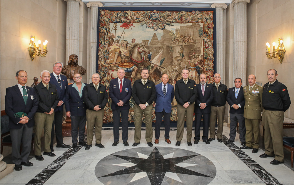 El JEME preside un encuentro con representantes de asociaciones de veteranos del Ejército